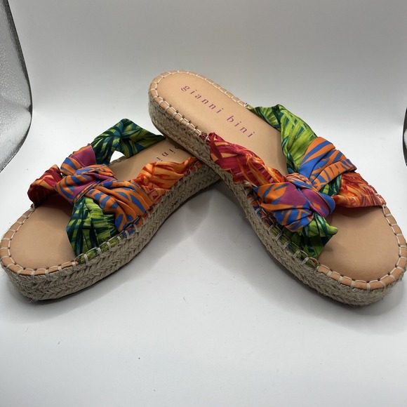 Gianni Bini Women's Tropical Slip On Espadrilles Size 8 - Picture 1 of 8